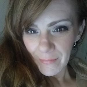 Meet your Posher, Suzanne